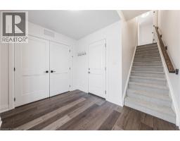 120 COURT Drive UnitNo. 8 - 27