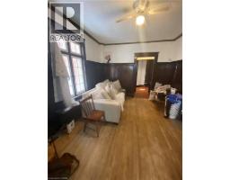 32 SIMEON Street - 26