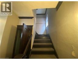 32 SIMEON Street - 3