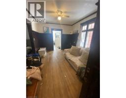 32 SIMEON Street - 33