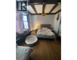 32 SIMEON Street - 38