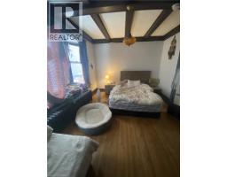 32 SIMEON Street - 39