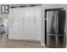 306 ADAMS Avenue - 12