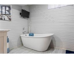 306 ADAMS Avenue - 27