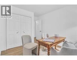 373 HILLCREST Road - 20