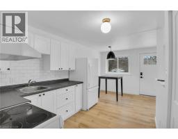 373 HILLCREST Road - 33