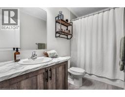 25 ISHERWOOD Avenue UnitNo. 32 - 20