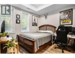 25 ISHERWOOD Avenue UnitNo. 32 - 23