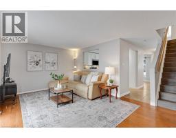 34 ROSEBANK Crescent - 11