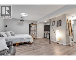 34 ROSEBANK Crescent - 20