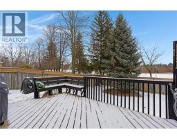 34 ROSEBANK Crescent - 23