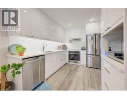 524 WINDFLOWER Crescent - 11