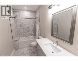 15 HUDSON Drive - 24