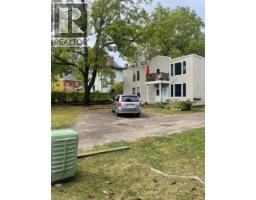 74 WILLIAM Street W - 1