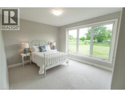 21 HUDSON Drive - 33