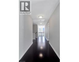 320 ROBERT FERRIE Drive - 33