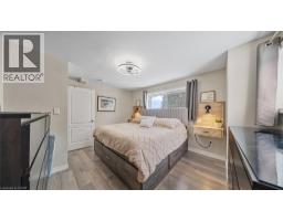 95 BRANTFORD Road - 12