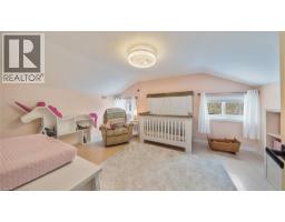 95 BRANTFORD Road - 17