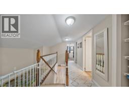 95 BRANTFORD Road - 23