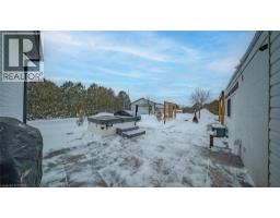 95 BRANTFORD Road - 35