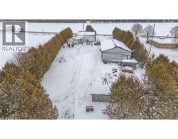 95 BRANTFORD Road - 41