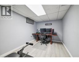 9 INGLEWOOD Street - 23