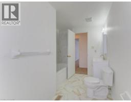 502 MISTY Crescent - 10