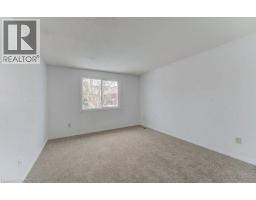 502 MISTY Crescent - 11