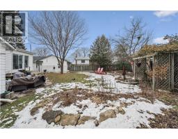 13 SPIERS Crescent - 33