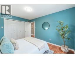 42 ROMAN Crescent - 21