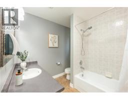 42 ROMAN Crescent - 26