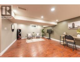 42 ROMAN Crescent - 28