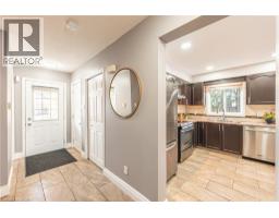 42 ROMAN Crescent - 4