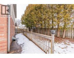 42 ROMAN Crescent - 43