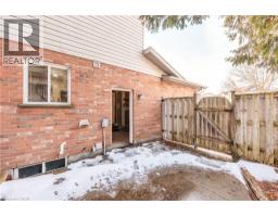 42 ROMAN Crescent - 45