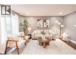 42 ROMAN Crescent - 5