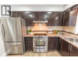 42 ROMAN Crescent - 9