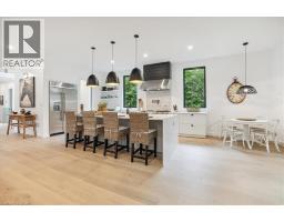 114 REDING Road - 12