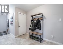 111 KING Street E - 19