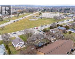 111 KING Street E - 28