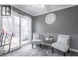 111 KING Street E - 7