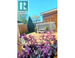 46 DUFFERIN Street - 32