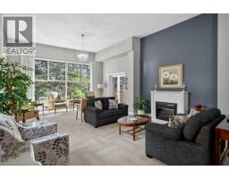 20 BERKLEY Road UnitNo. 204 - 34