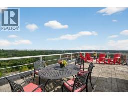 20 BERKLEY Road UnitNo. 204 - 39