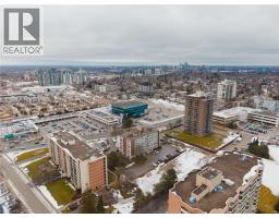 45 WESTMOUNT Road N UnitNo. 302 - 29