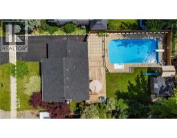 23 DOOLEY Drive - 30