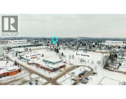 23 DOOLEY Drive - 38