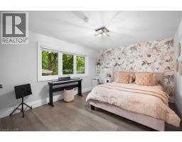 162 GREENBROOK Drive - 18