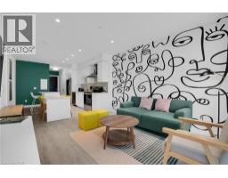 15 GLEBE Street UnitNo. 605 - 11