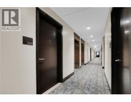 15 GLEBE Street UnitNo. 605 - 2